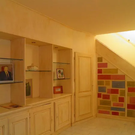 4 Pieces En Duplex Avec Terrasse Et Veranda Sur L'etang De Thau